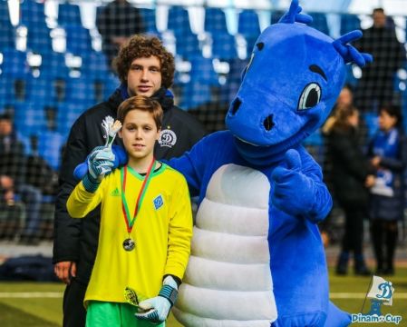 Viacheslav Surkis gets individual award at Dynamo Cup-2018