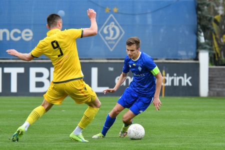Чемпіонат U19. «Рух» - «Динамо» - 0:0: числа та факти