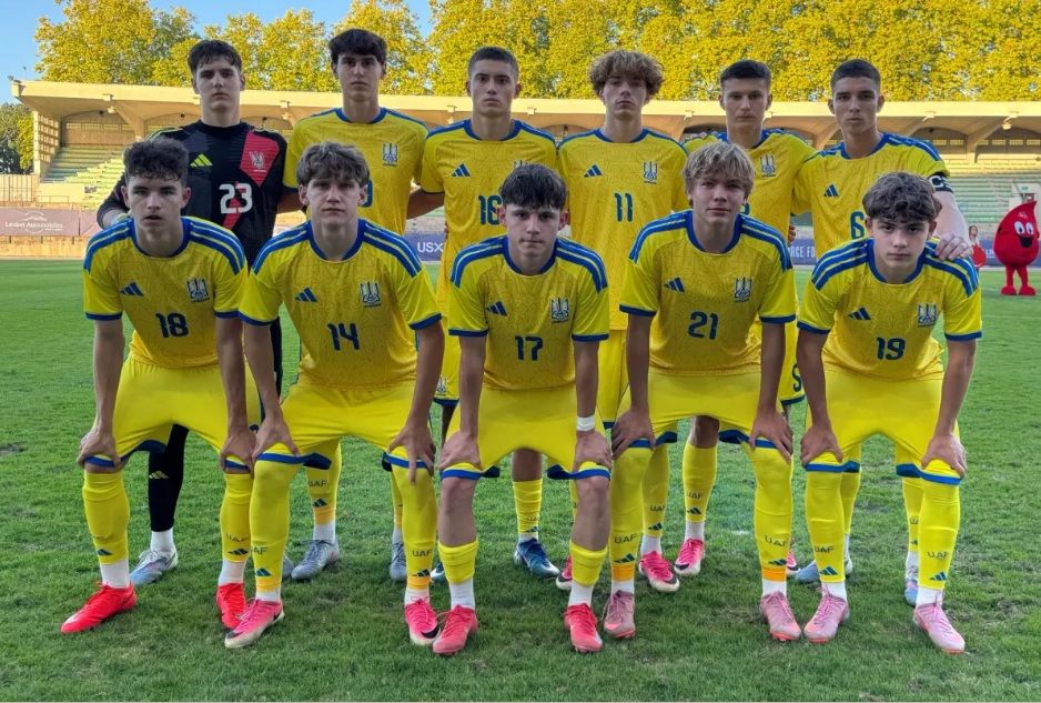 Ярослав Буравцов зіграв за збірну України U18 проти Франції на товариському турнірі