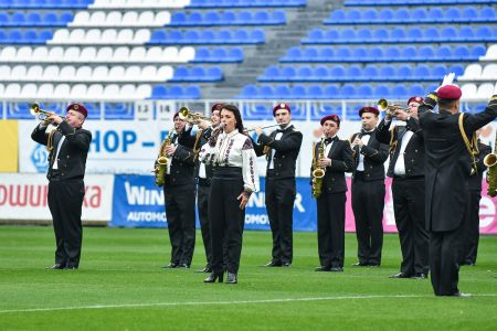 Національний президентський оркестр виконав гімн України на матчі «Динамо»