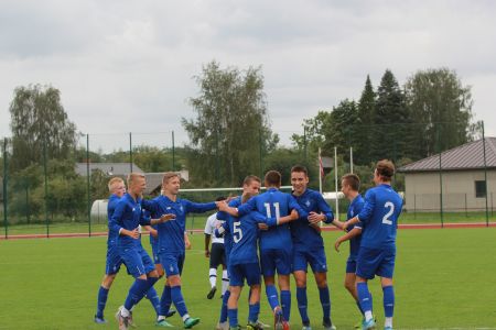 Dynamo U-16 defeat Tottenham and reach LFF Independence Cup final!