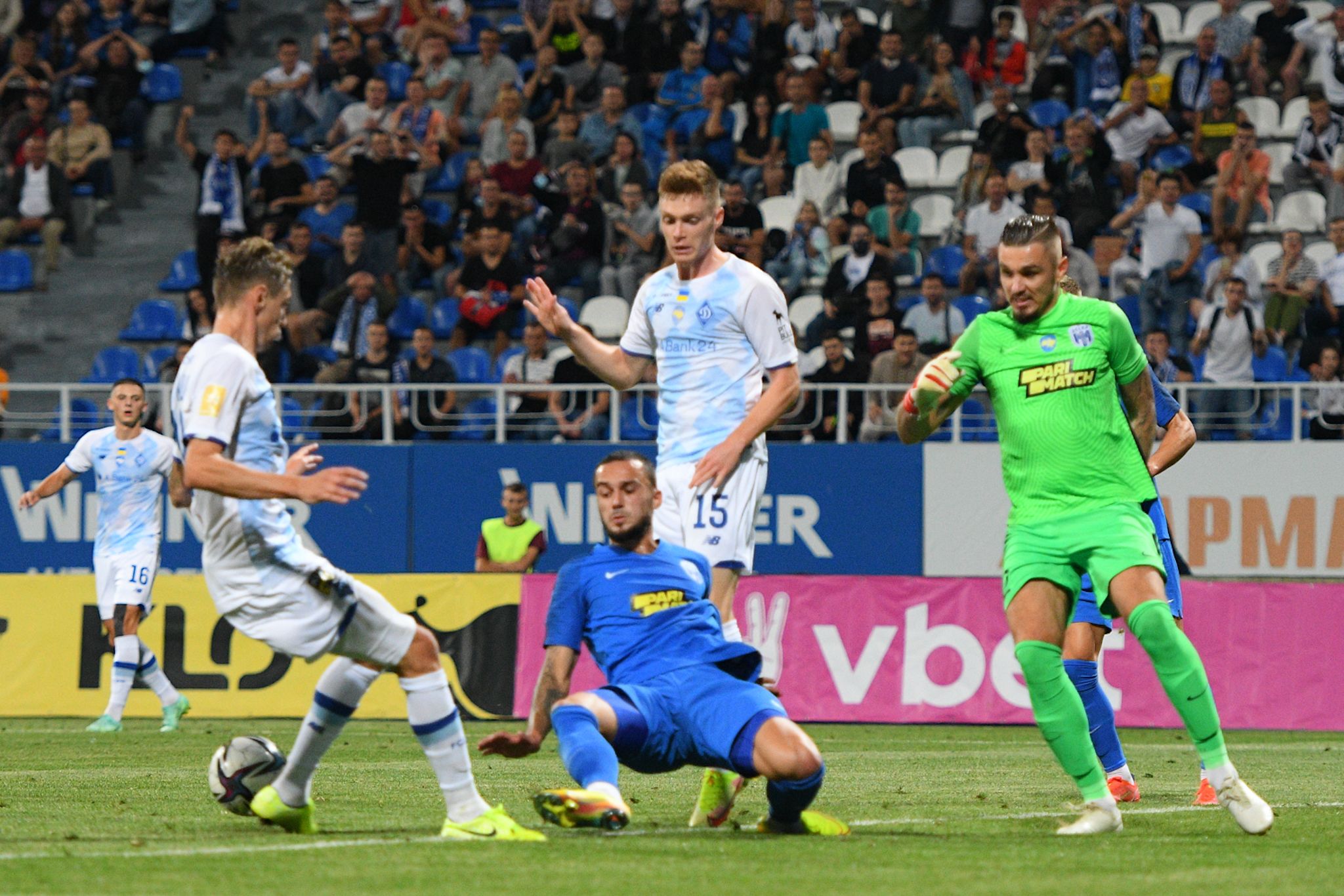 «Динамо» – «Десна»: числа та факти