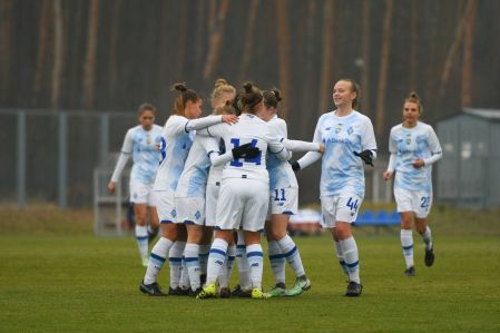 Статистичні підсумки першої половини сезону 2021/22 для жіночої команди «Динамо»
