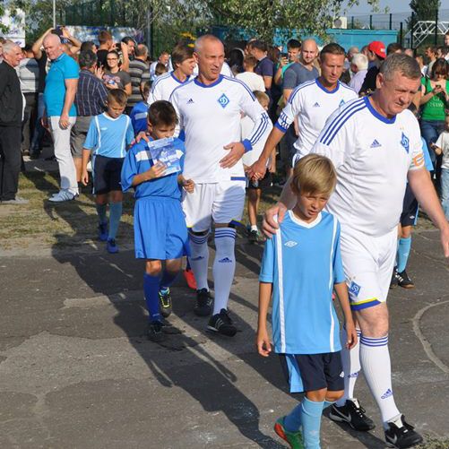 Dynamo veterans in Ukrainka