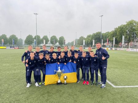 «Динамо» U12 стало победителем Кубка Йориса Матейсена в Нидерландах