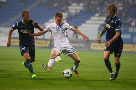 Viktor TSYHANKOV – UPL strikers’ competition leader