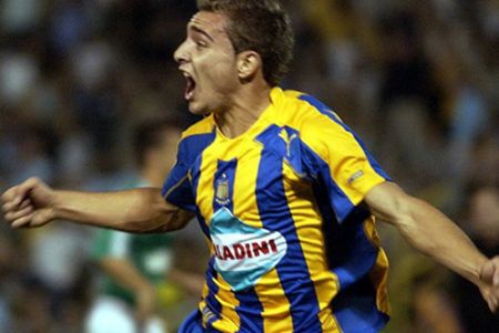 Marco Ruben to feature for Rosario Central on loan