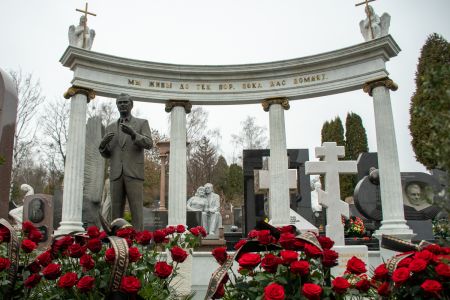 Tribute to Valeriy Lobanovskyi in Kyiv