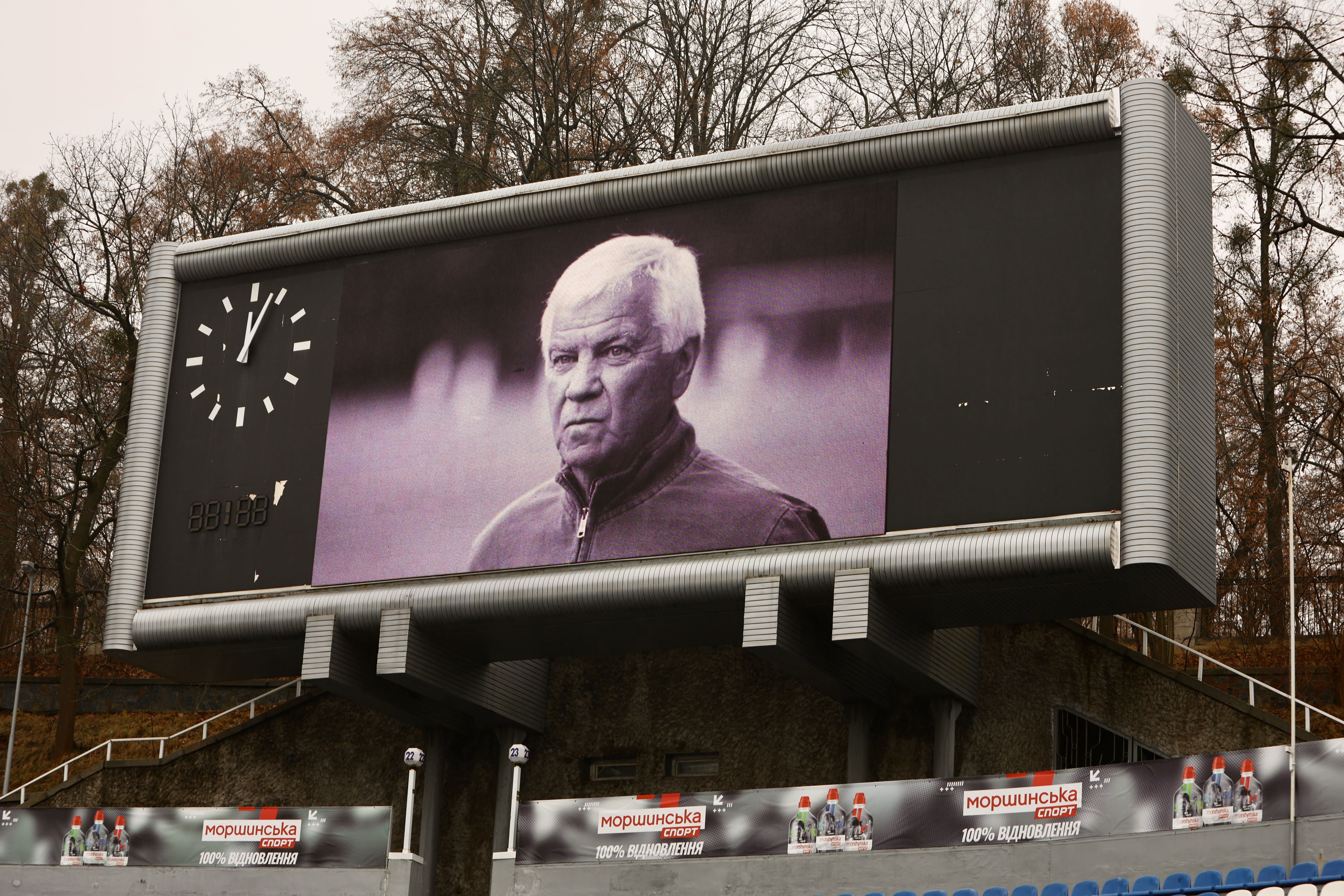 На стадіоні «Динамо» відбулося прощання з Володимиром Мунтяном