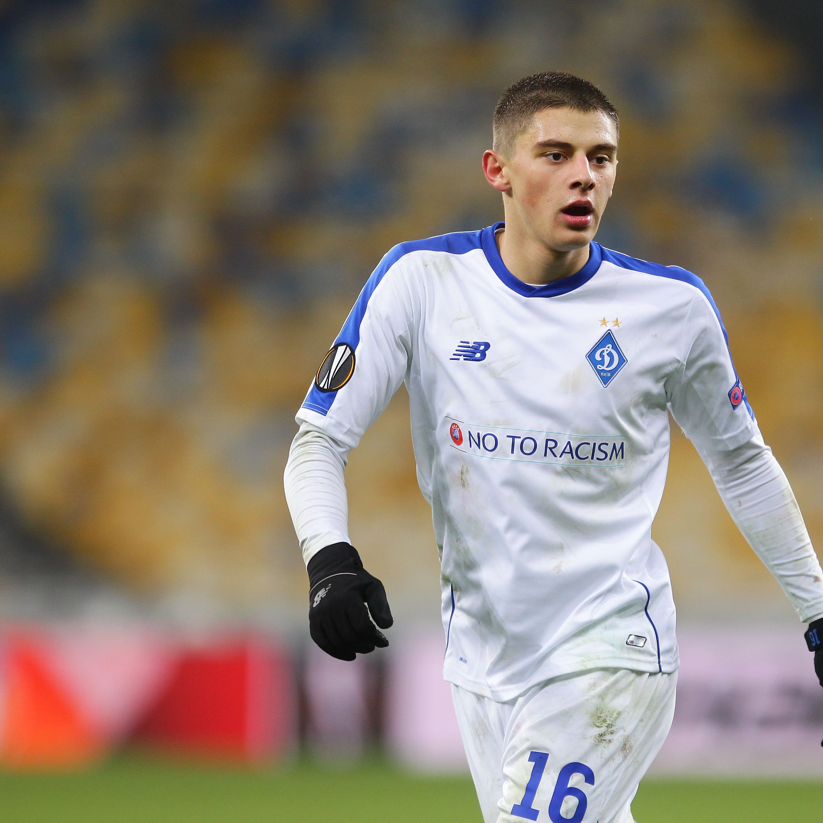 Vitaliy Mykolenko: “Major occupations during quarantine are fishing and family dinners”