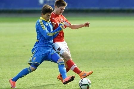 Четверо динамівців з Україною (U-18) зіграли внічию з Австрією