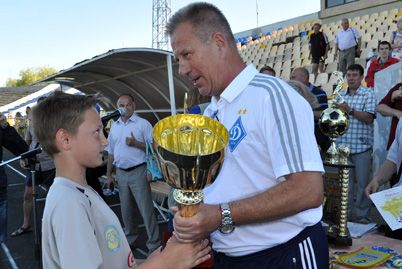 Олександр ІЩЕНКО нагородив юних футболістів