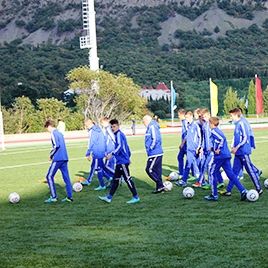 Завтра динамівці (U-15) стартують у «Кубку президента України-2013»