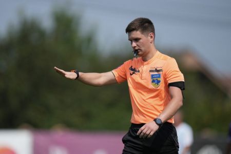 Роман Блавацький - головний арбітр матчу «Динамо» - «Кудрівка»