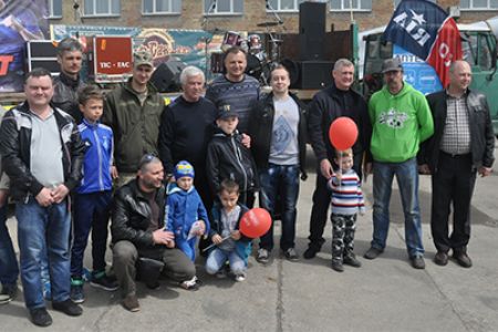 Football and retro at OldCarLand