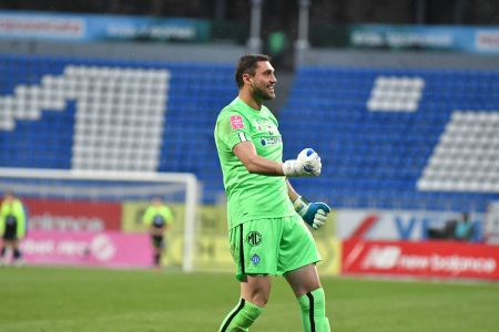 Heorhii Bushchan makes 100th UPL appearance and preserves 50th clean sheet