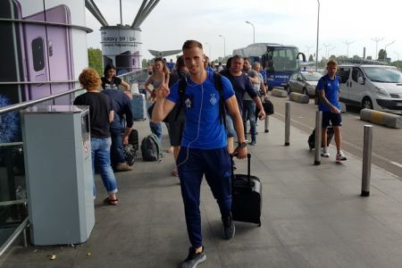Dynamo leave for Austria