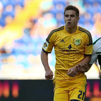 Ryzhuk and Besedin perform for Metalist against Oleksandria