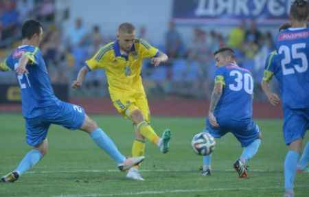 The White-Blues take part in charity match