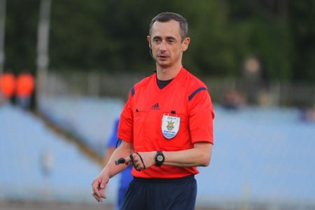 Yuriy Hrysio – Dynamo vs Volyn match referee