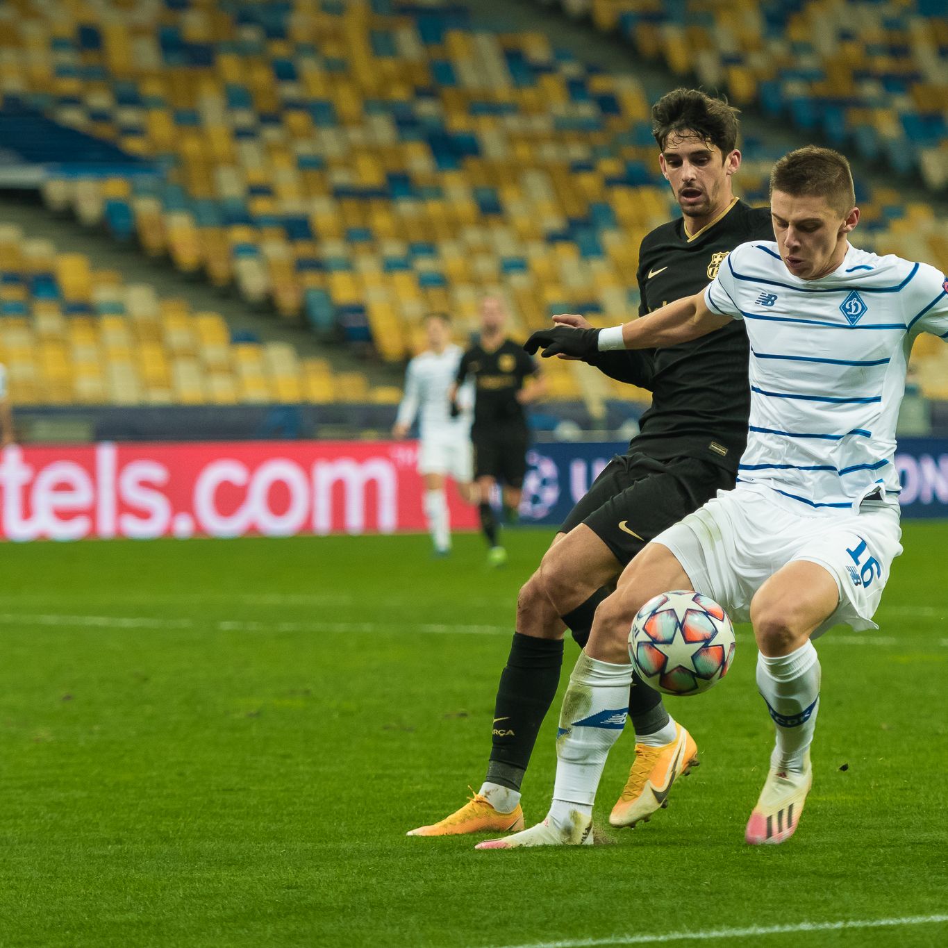 Vitaliy Mykolenko: “We lacked class and final pass”