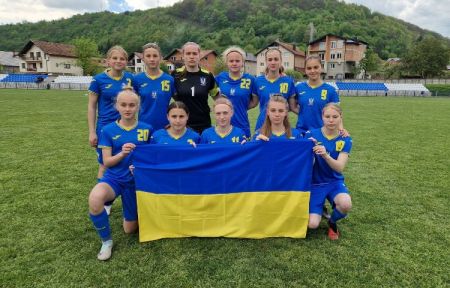 Динамівки Харченко та Піпченко допомогли Україні WU-16 обіграти Словенію на турнірі розвитку УЄФА