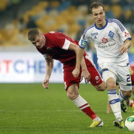 Yevhen MAKARENKO signs new contract with FC Dynamo Kyiv