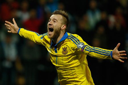 Andriy YARMOLENKO’S goal like salute commemorating Ukraine qualification for Euro-2016! (+ VIDEO)