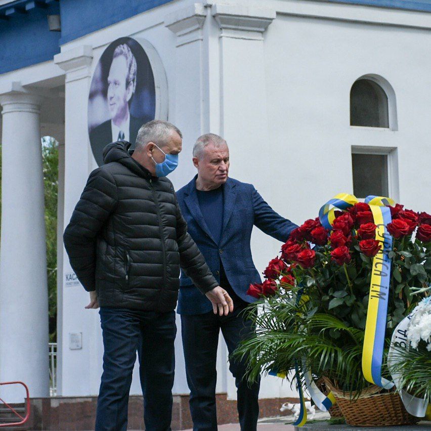 Tribute to Valeriy Lobanovskyi in Kyiv