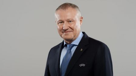 Григорій Суркіс та Володимир Мунтян отримали спеціальні відзнаки від УАФ