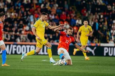 Five Dynamo players perform for Ukraine against Czech Republic in Nations League