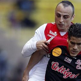 Guingamp defeat Monaco outnumbered and reach Ligue 1 top ten