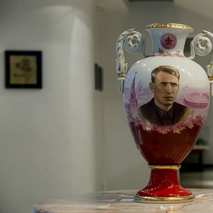 «Заглянемо до клубного музею». Представляємо Кубок найрезультативнішій команді в СРСР