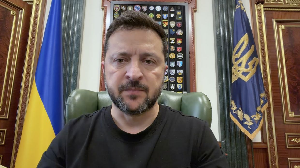 Буде більше українських дипстрайків, які мають демонструвати Росії та росіянам, що мир потрібен – звернення Президента