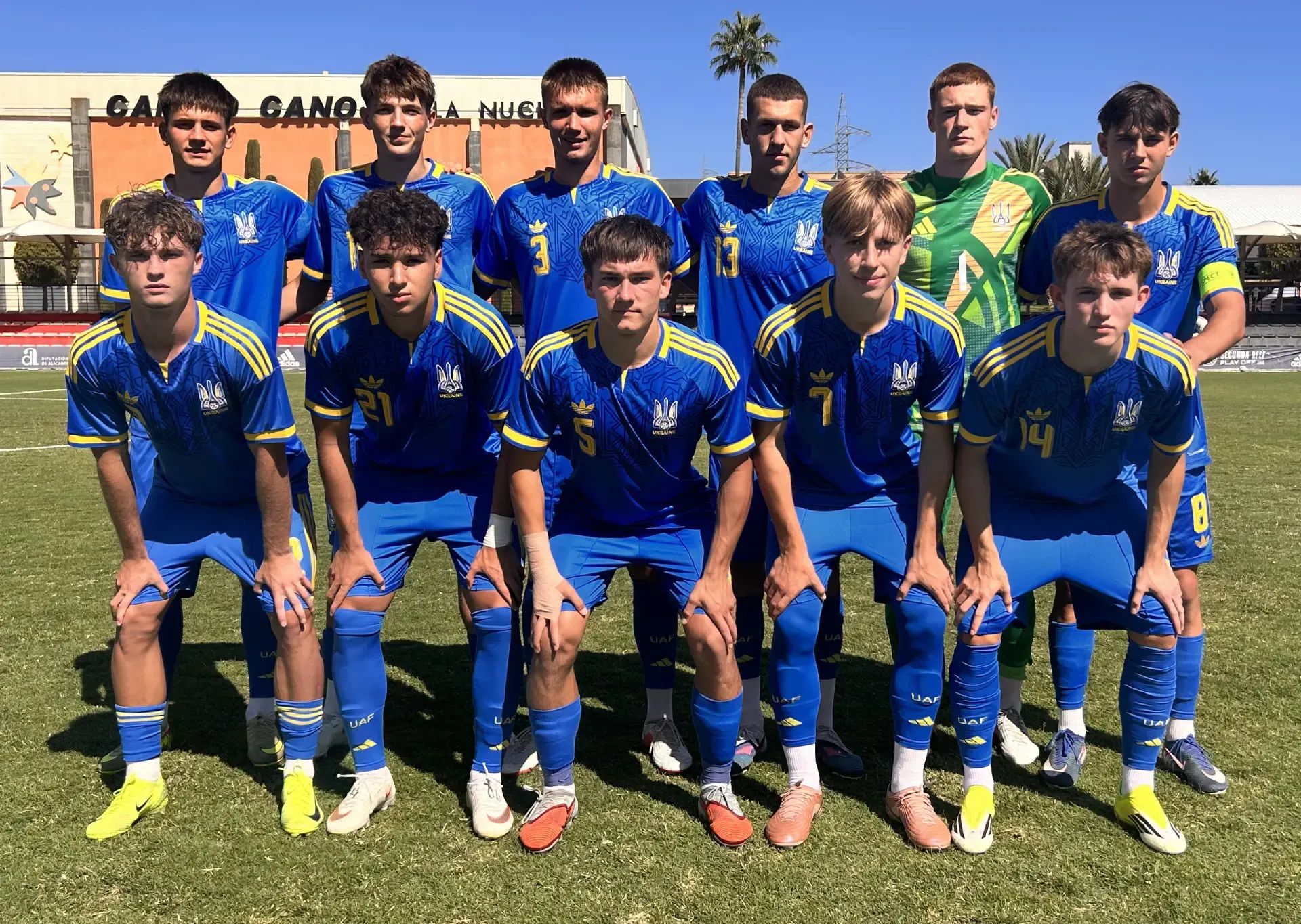 Троє динамівців зіграли за юнацьку збірну України U19 проти Швеції