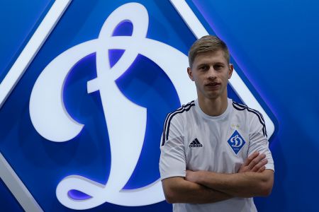 Valeriy FEDORCHUK picks squad number!