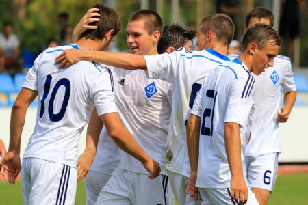 Чемпіонат U-19. 4-й тур. «Динамо» – «Шахтар» – 2:0