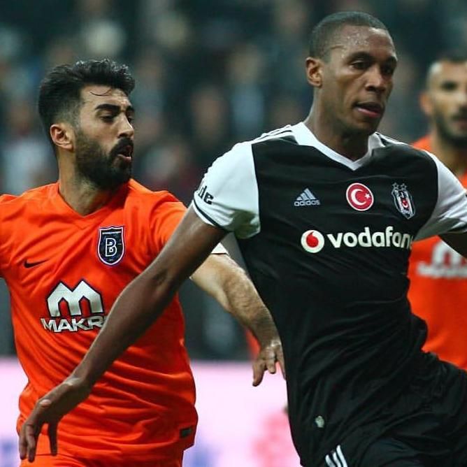 «Бешикташ» не зміг перемогти в центральному матчі турецької Суперліги