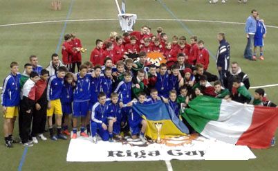 Dynamo Kyiv (U-14) - the Riga Cup-2013 winners!