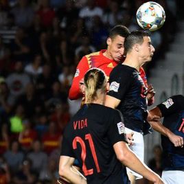 Croatia with Pivaric lose against Spain