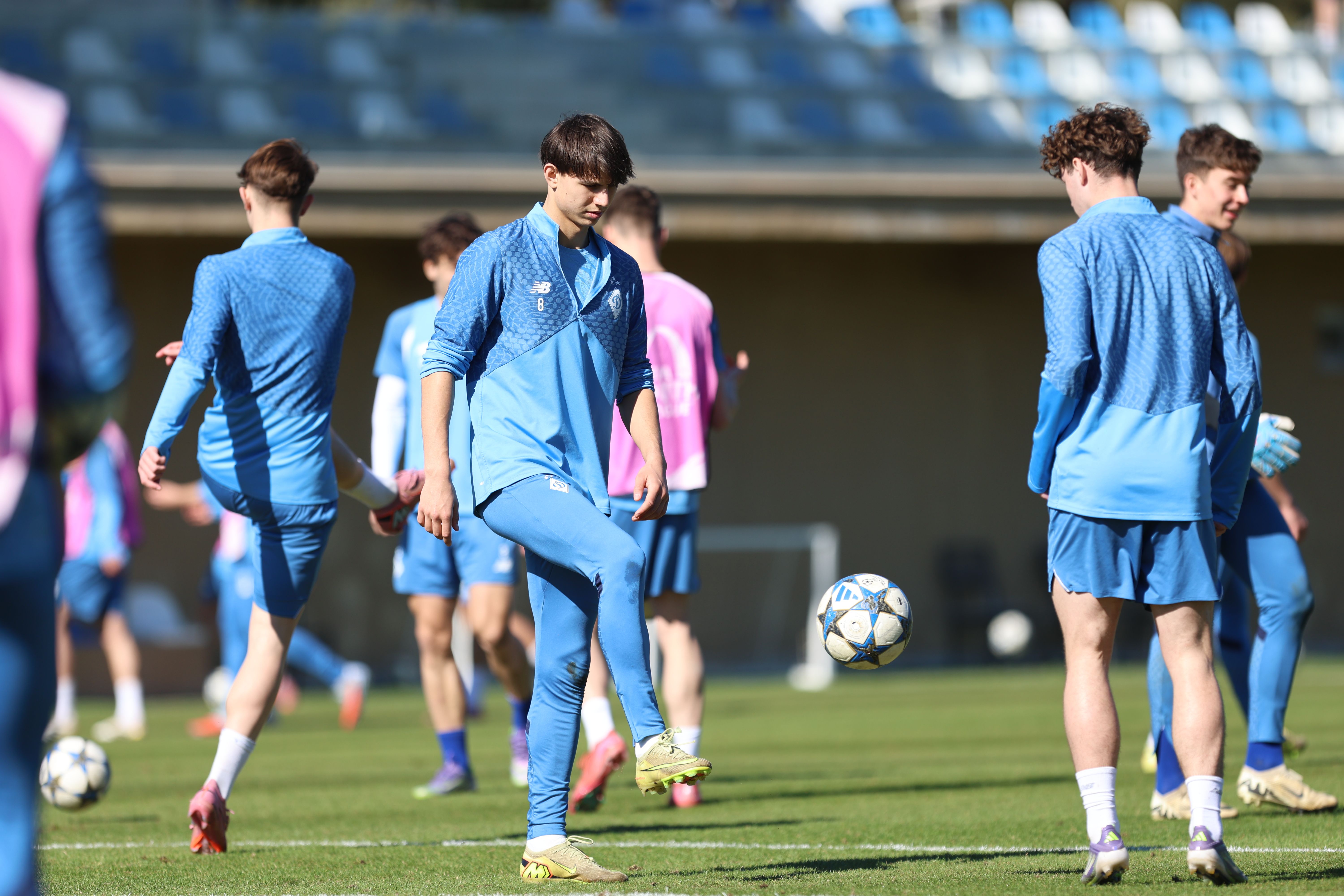 «Динамо» U19: передматчеве тренування до гри з «Атлетико»
