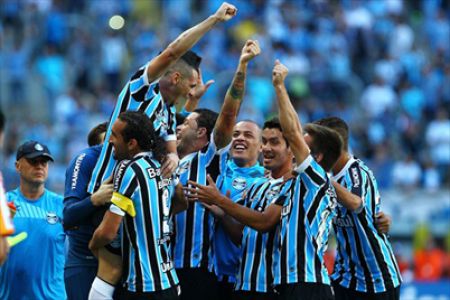 Dudu helps Gremio to qualify for Campeonato Gaucho semifinal