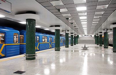 Ukraine – France. Metro to operate one hour longer