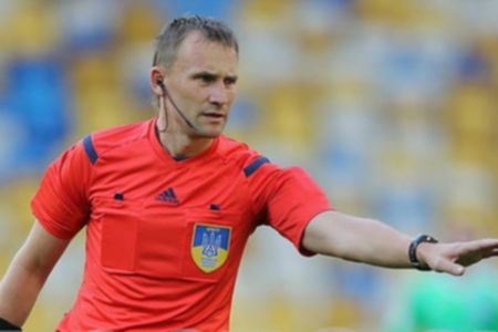 Vitaliy Romanov – Olimpik vs Dynamo match referee