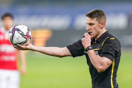 Юнацька Ліга УЄФА. «Динамо» U19 - «Броммапойкарна» U19: арбітри з Польщі