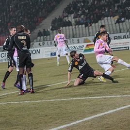 «Евіан» із Рубеном вів у рахунку, але перемогу у грі з «Реймсом» не втримав...