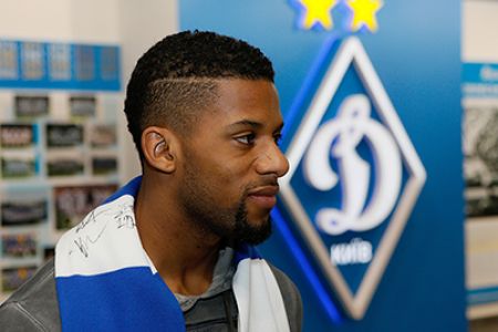 Jeremain LENS: “I’m not going to leave”