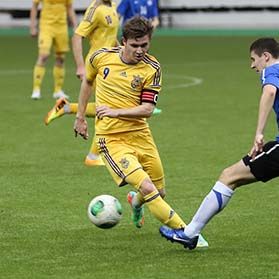 Two Dynamo players make a contribution into Ukraine U-21 win against Estonia