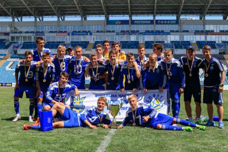 «Динамо» (U-15) – чемпіон ДЮФЛ України 2015/16!