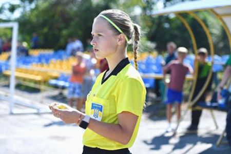 Софія Причина - арбітр матчу «Колос» U19 - «Динамо» U19